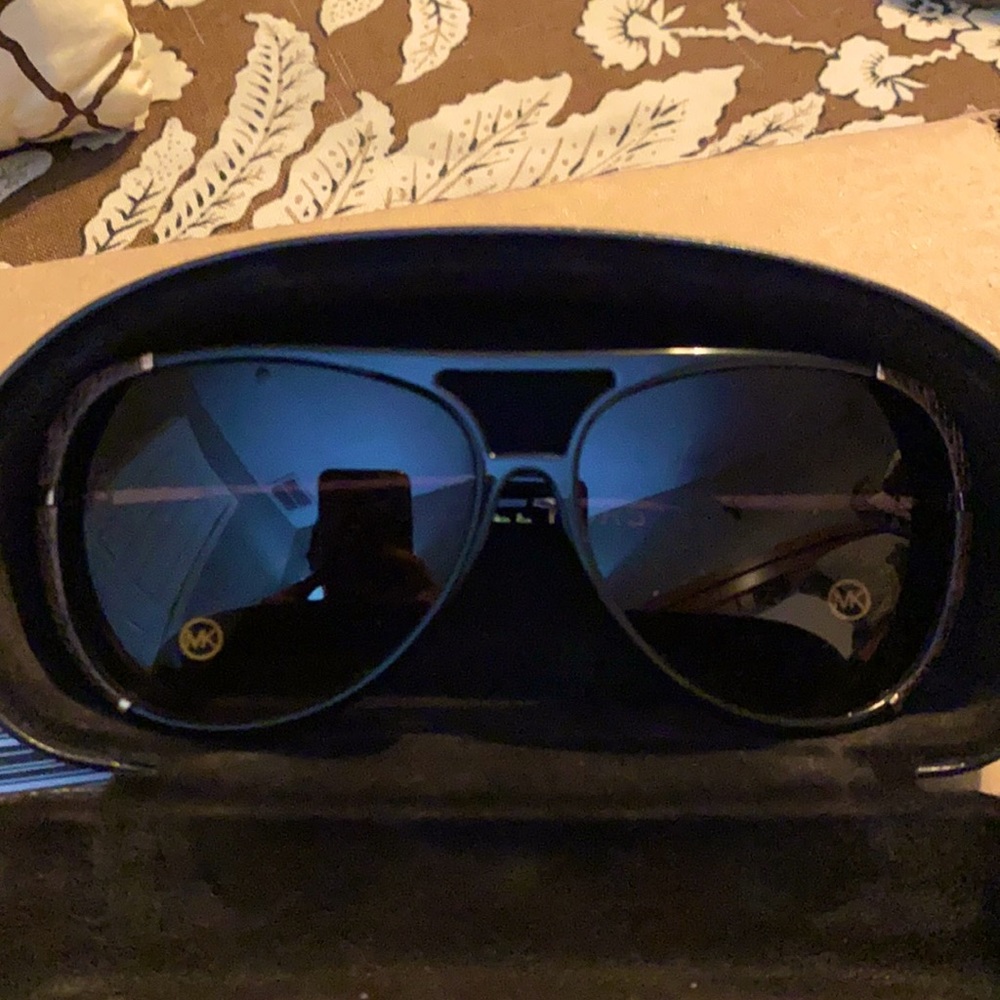 Michael Kors Julia Aviator